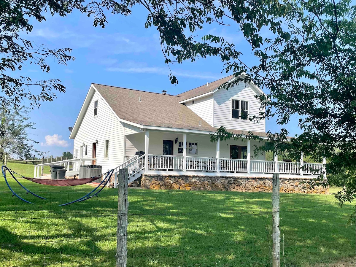 Johnson Creek Farmhouse