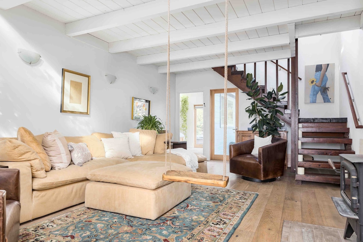 Modern, Oceanview Beach House Steps to West Cliff