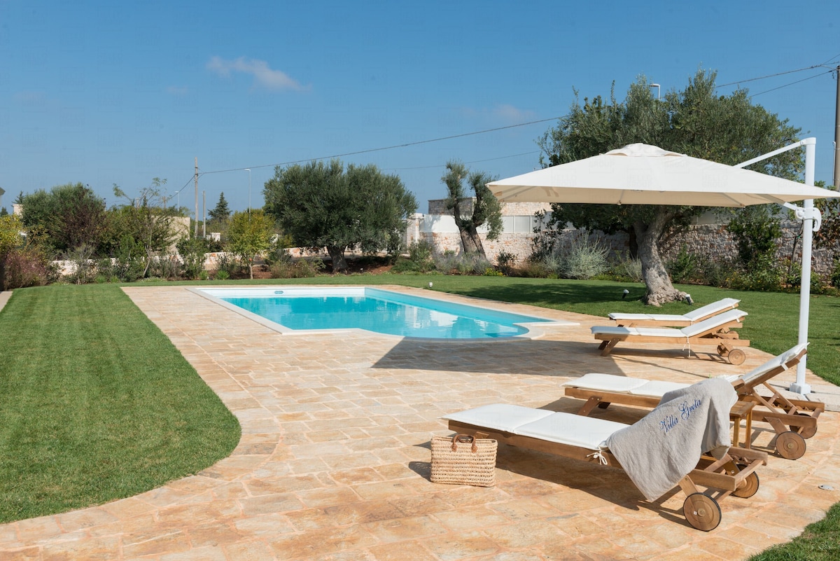 HelloApulia - Romantic villa with private pool