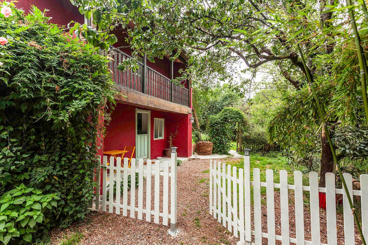 Preciosa Casa Rural con río Caserío El Ronzón