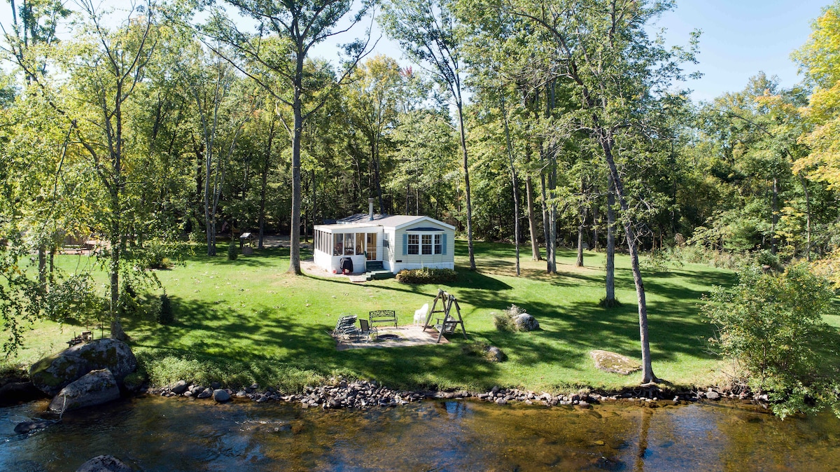 Oconto River Retreat