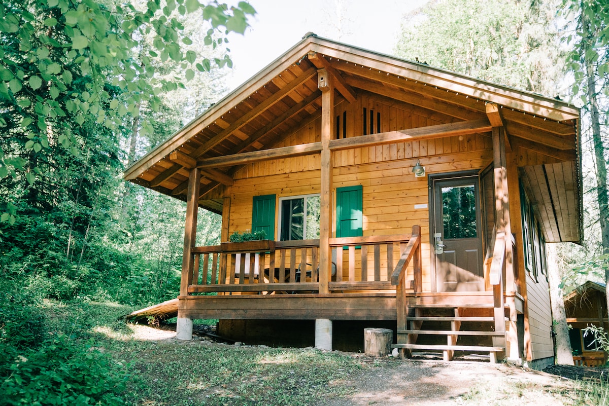 Porcupine Chalet at Hillside Lodge