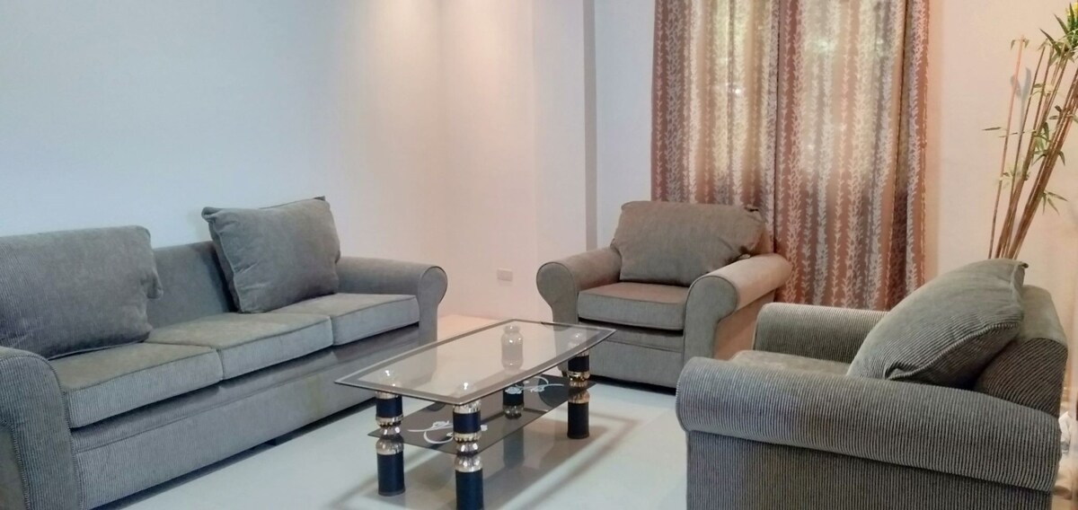 Entire place with 3 Bedrooms for Family and Groups