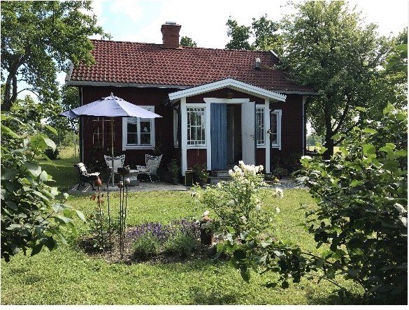 靠近毛拉伦湖（ Mälaren ）的老式乡村别墅