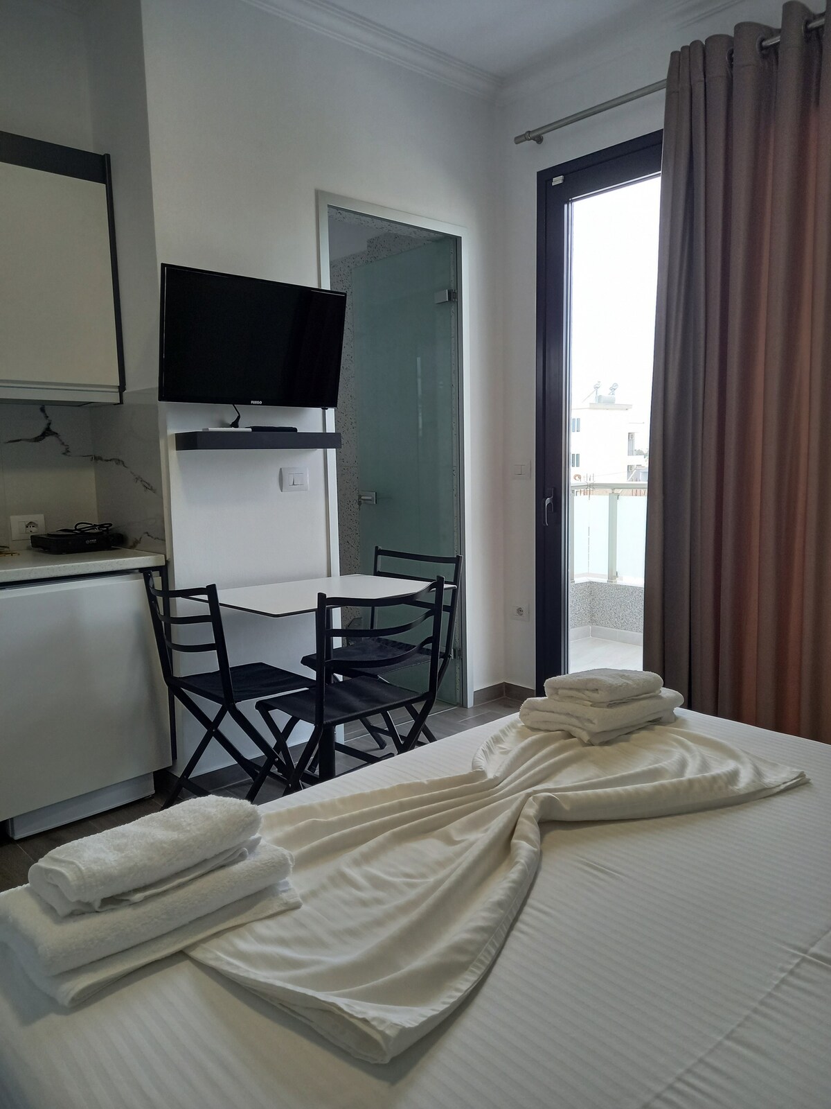 Deluxe Triple Room with Balcony and Sea View(k3’1)