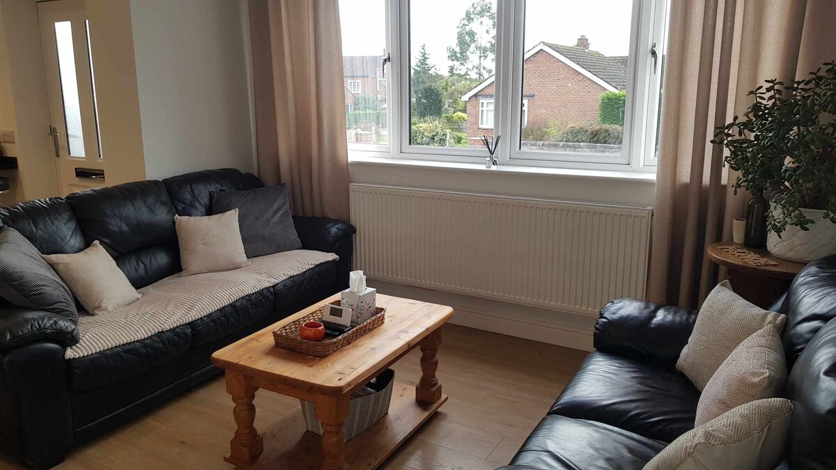 Homelea 2 Bed Bungalow Ashbourne
