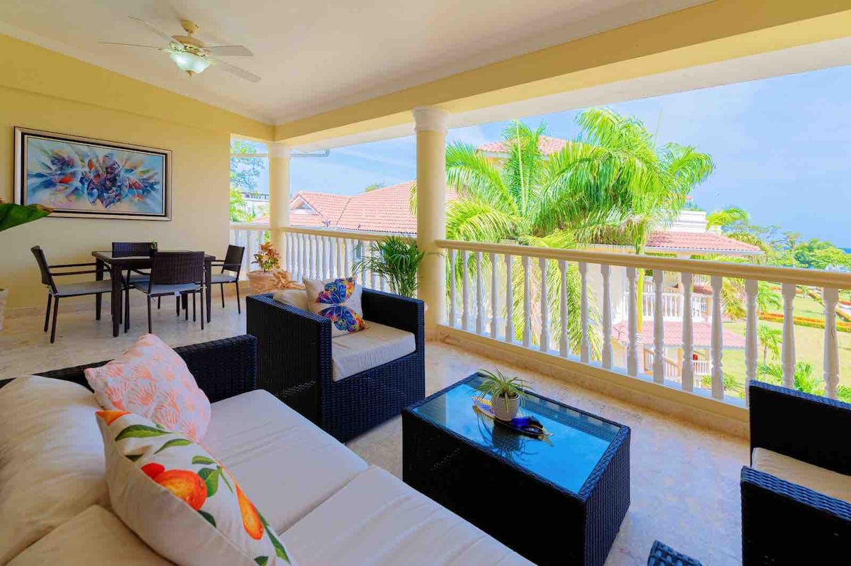 Luxury Beach Condo with Beach View Hispanola Beach