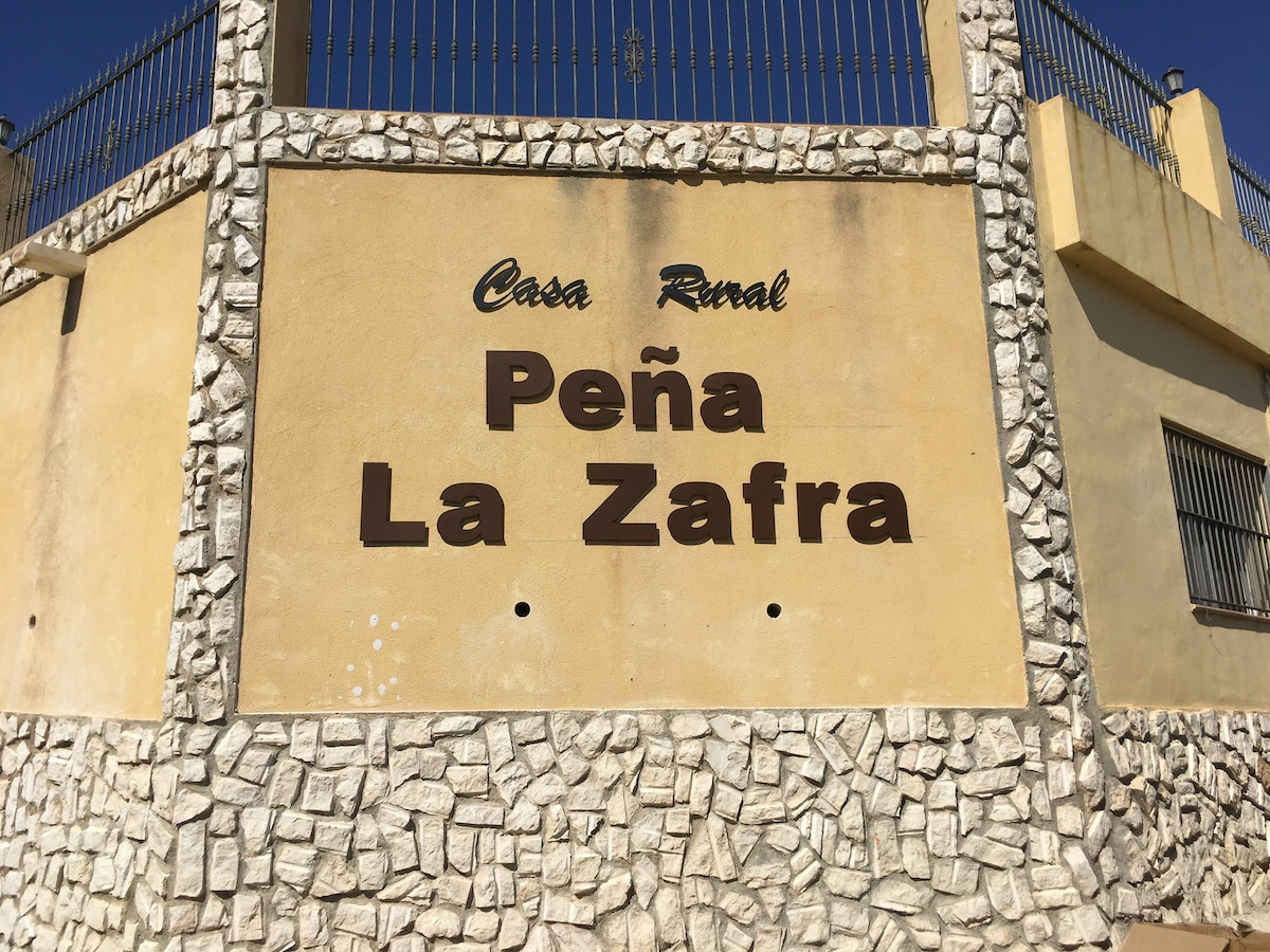 Peña Zafra,CasaRural con Encanto, BySierradelaPila