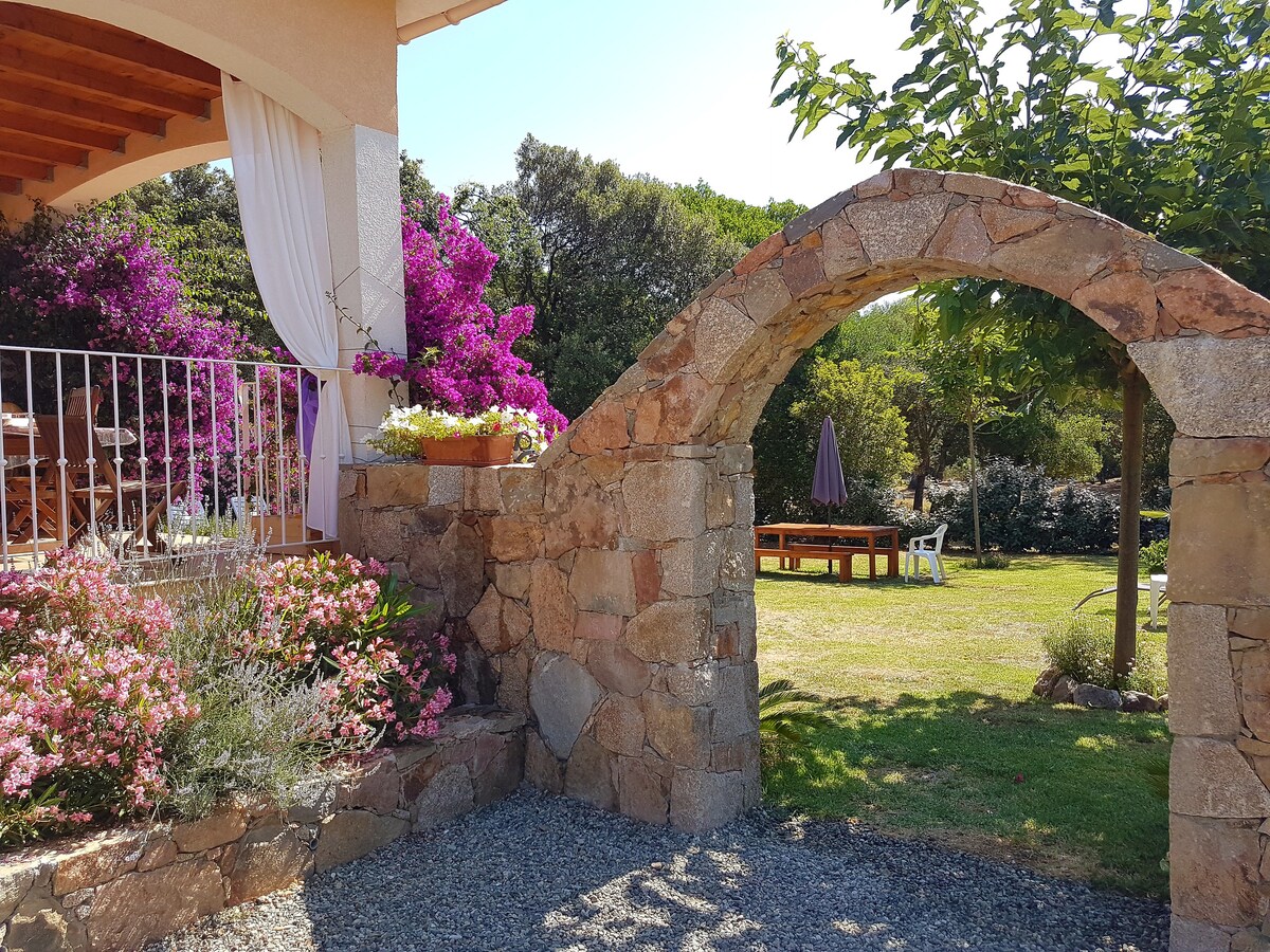 Villa et ses piscines naturelles