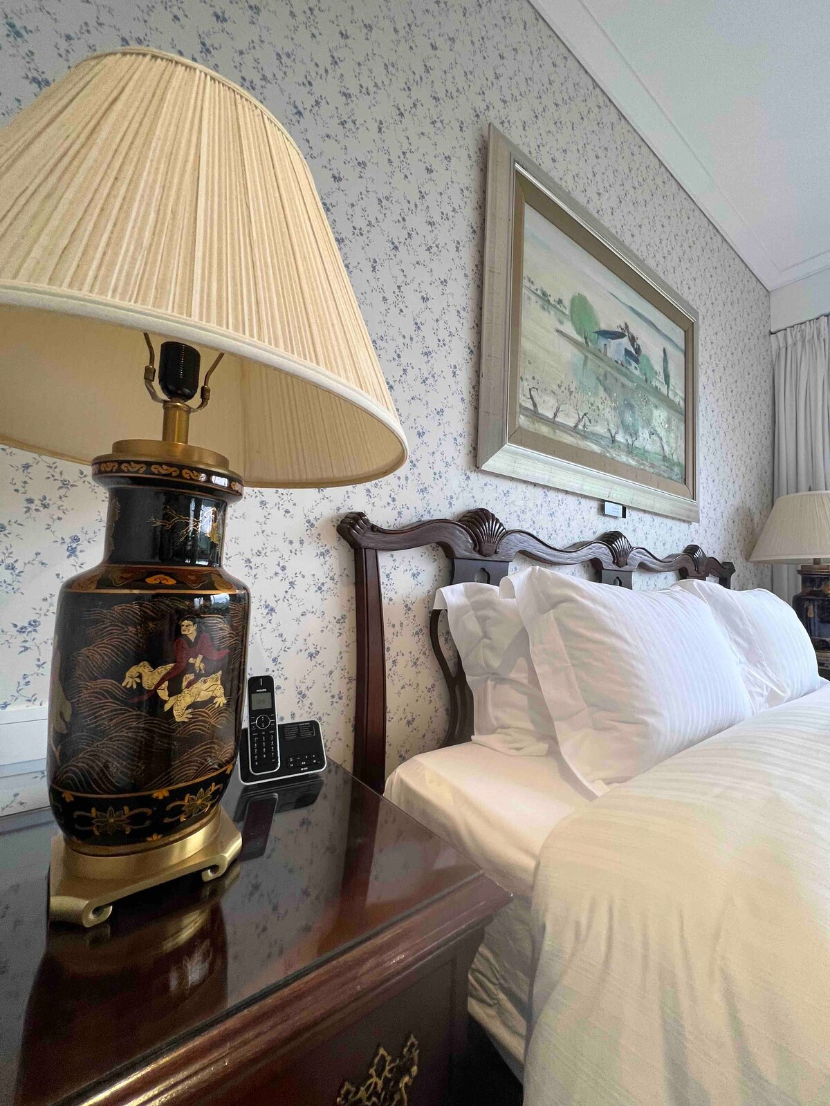 Luxury resort suites in Forest Park 南區氧吧度假式豪宅