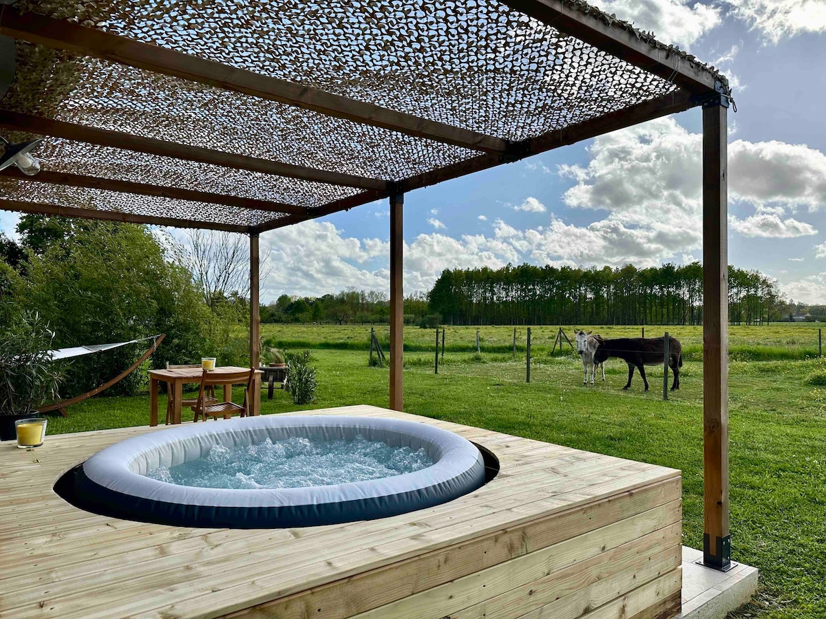 Tiny house avec spa en Dordogne