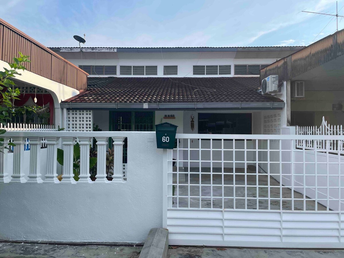 Batu Pahat Soga Homestay 陸拾