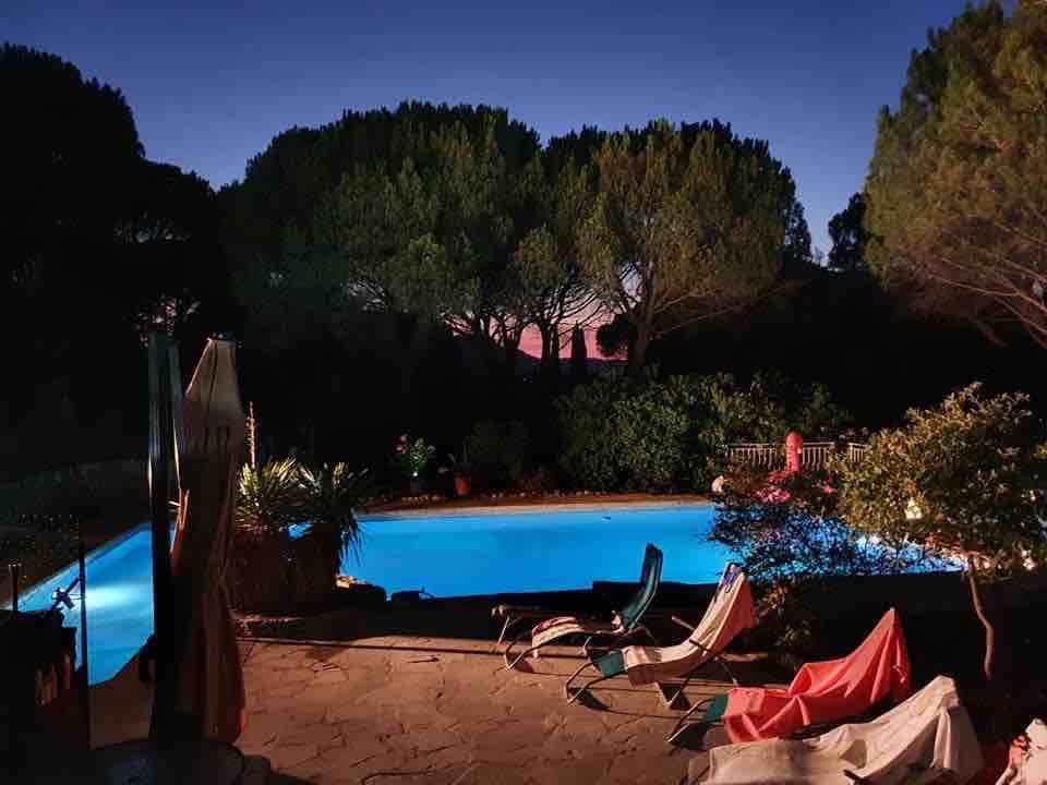 Studio indépendant dans villa avec Piscine