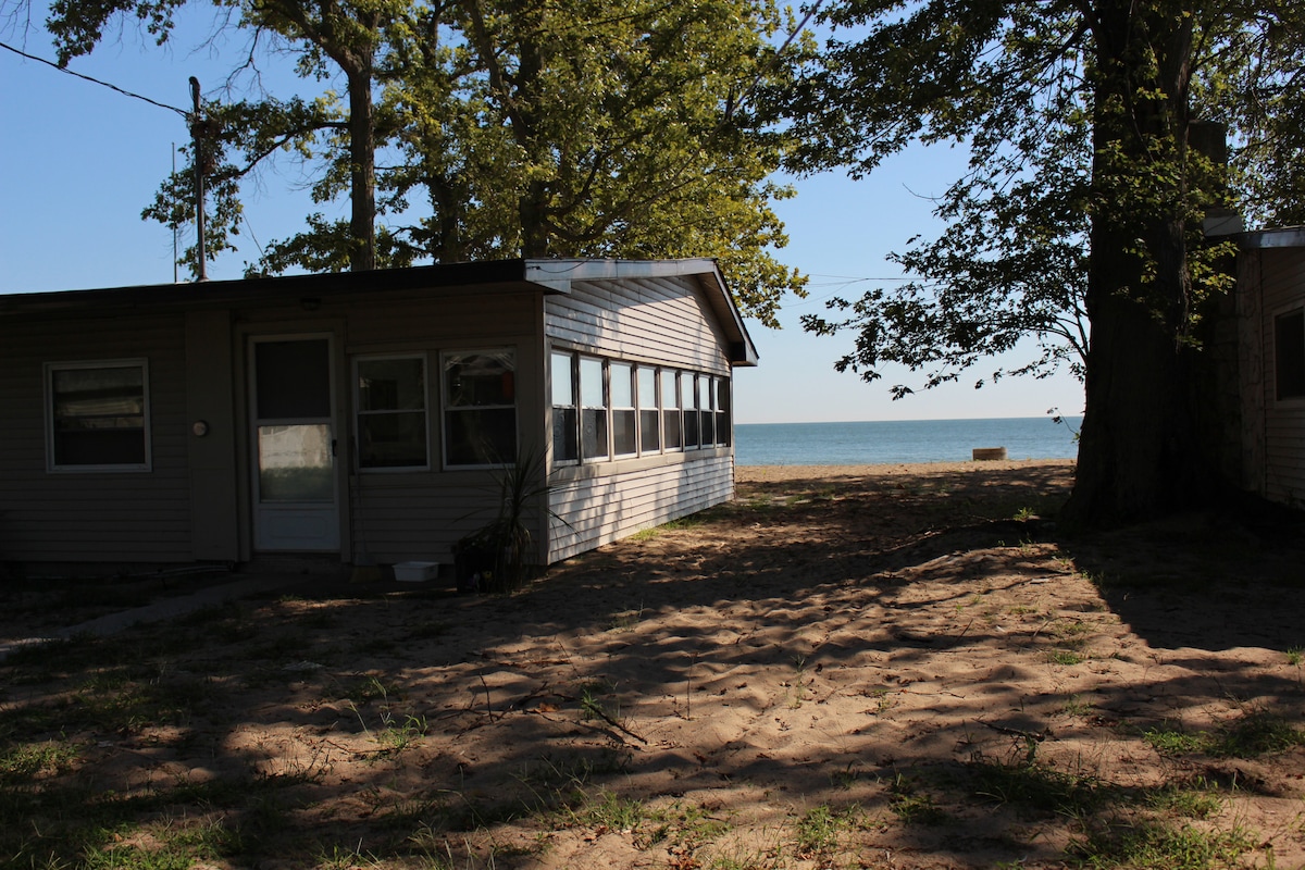 Judy 's Cottage ，位于Pelee最漂亮的海滩上！