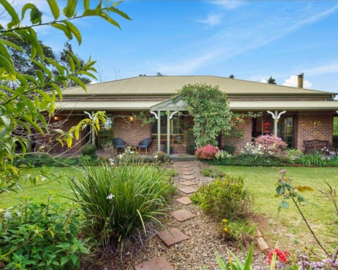 Grassmere Cottage on Beechmont