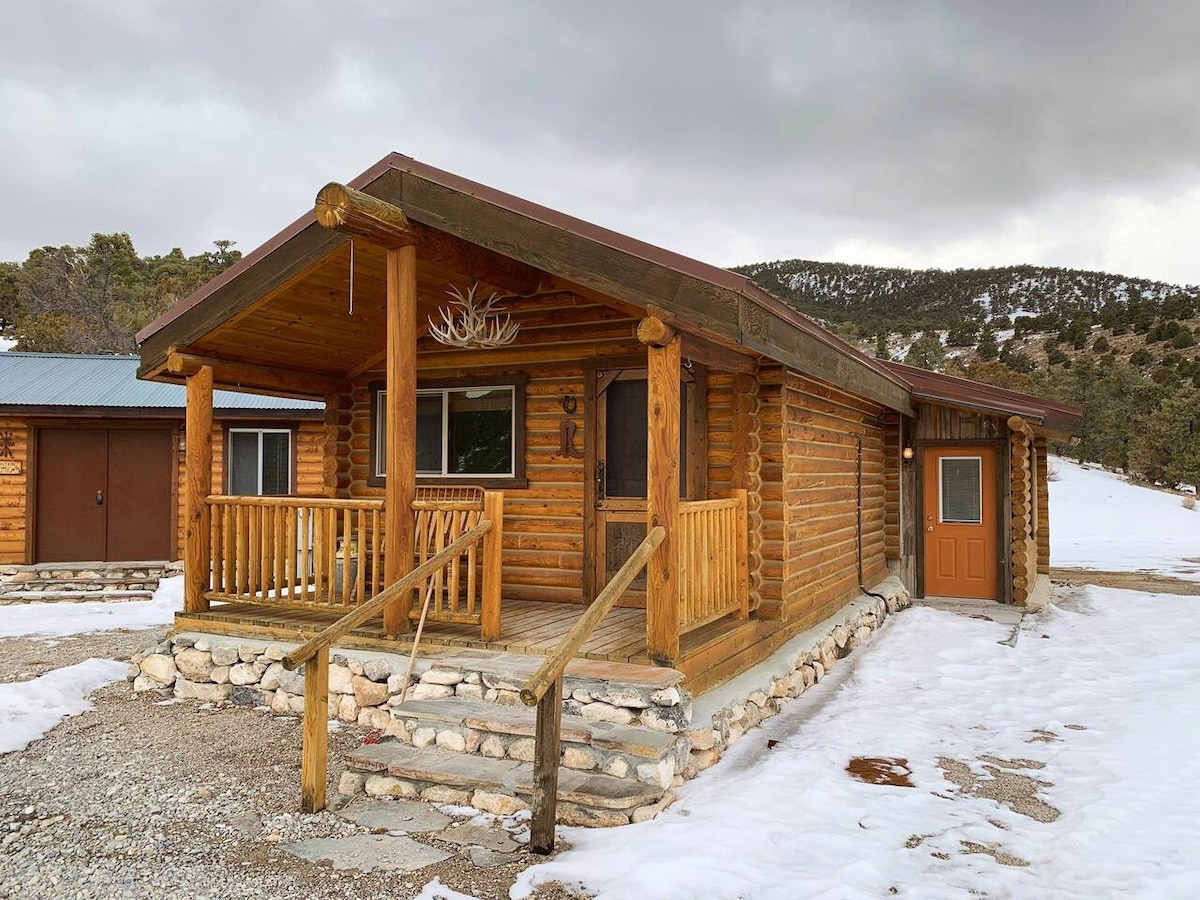 Elk Meadow Cabin - Near Great Basin National Park