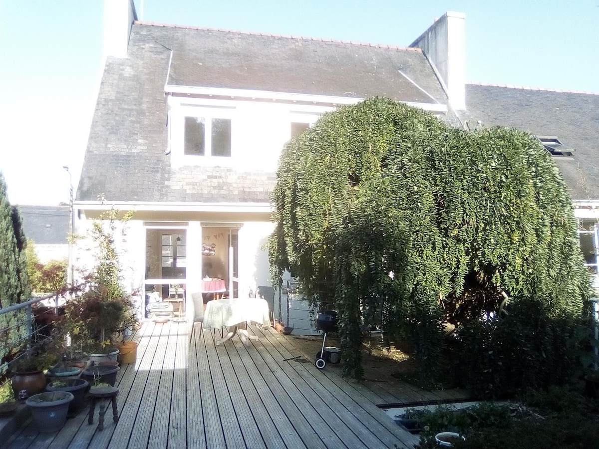 Chambres Vue Jardin, SDB Privative - Quimper