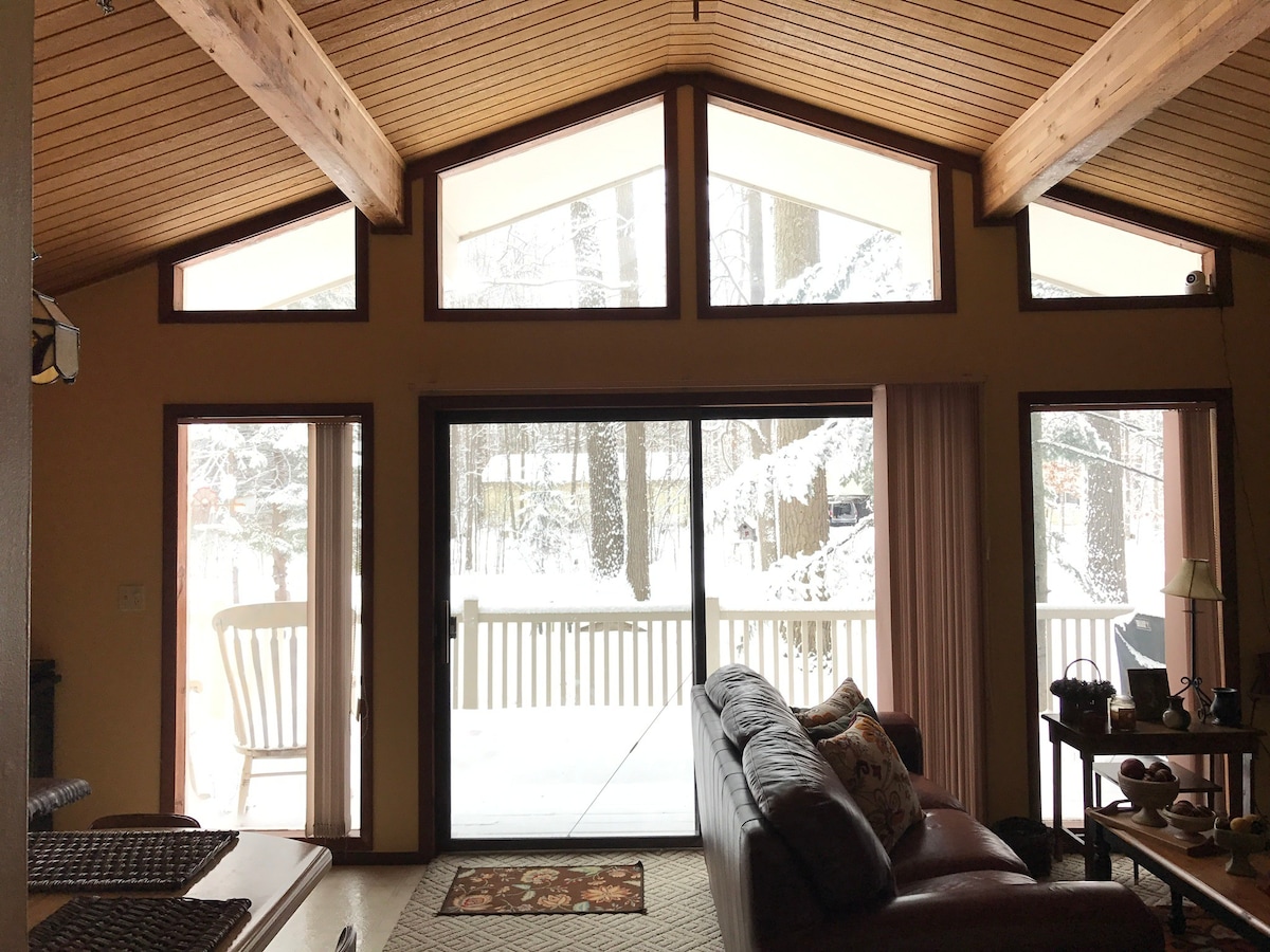 Private Cozy Family Retreat The best of up north!