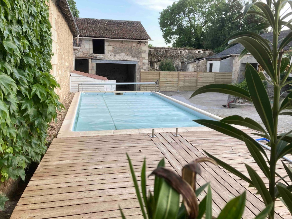 Maison 14 pers. avec piscine au cœur de la nature