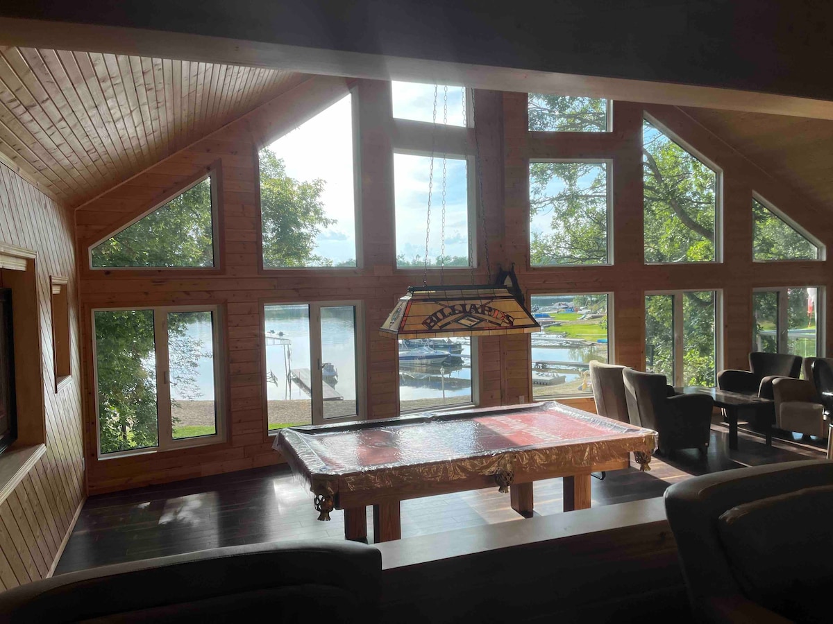 A frame cabin on Lake Metigoshe, Canada