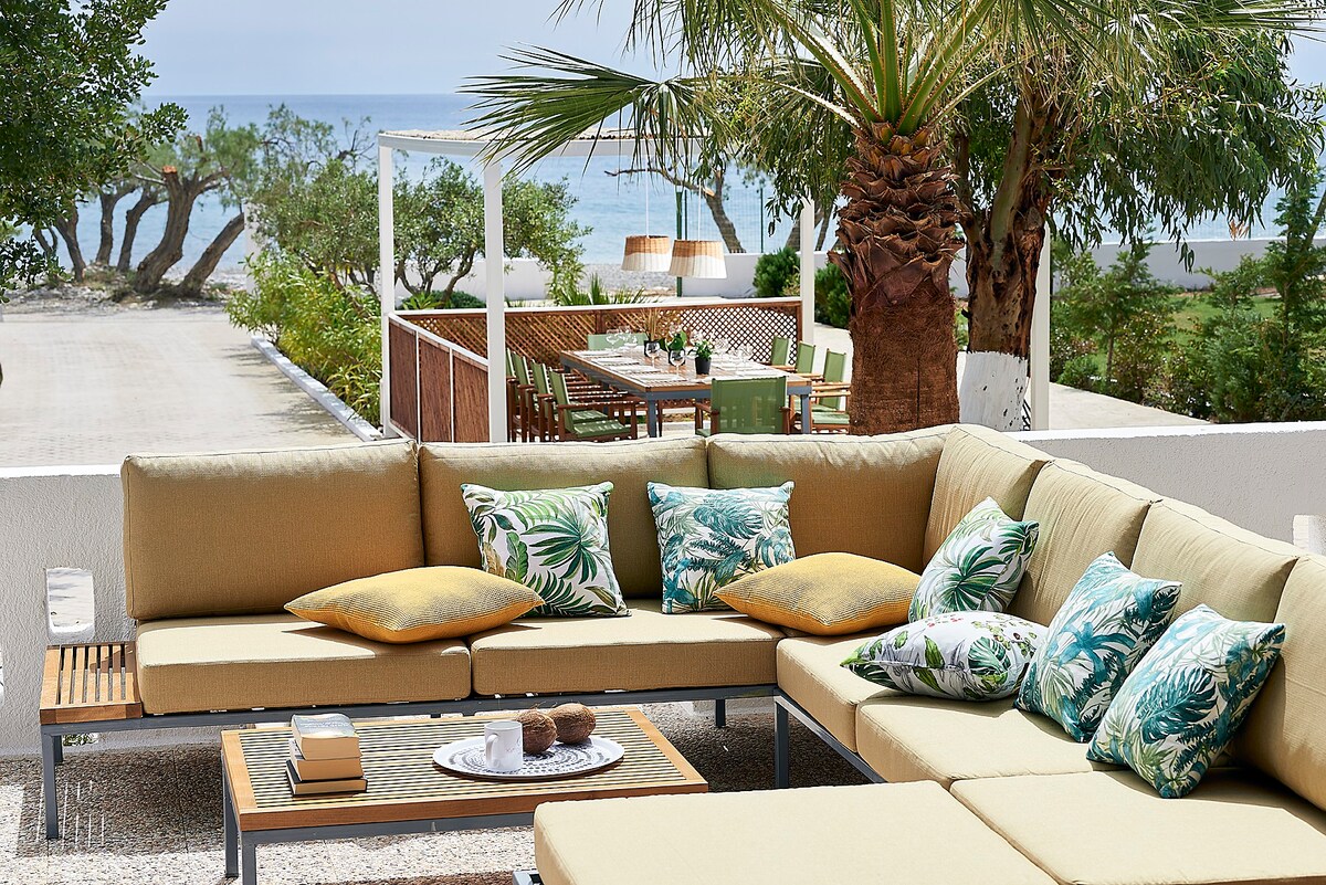 Beachfront Villa on Crete Ierapetra -  Kirvas