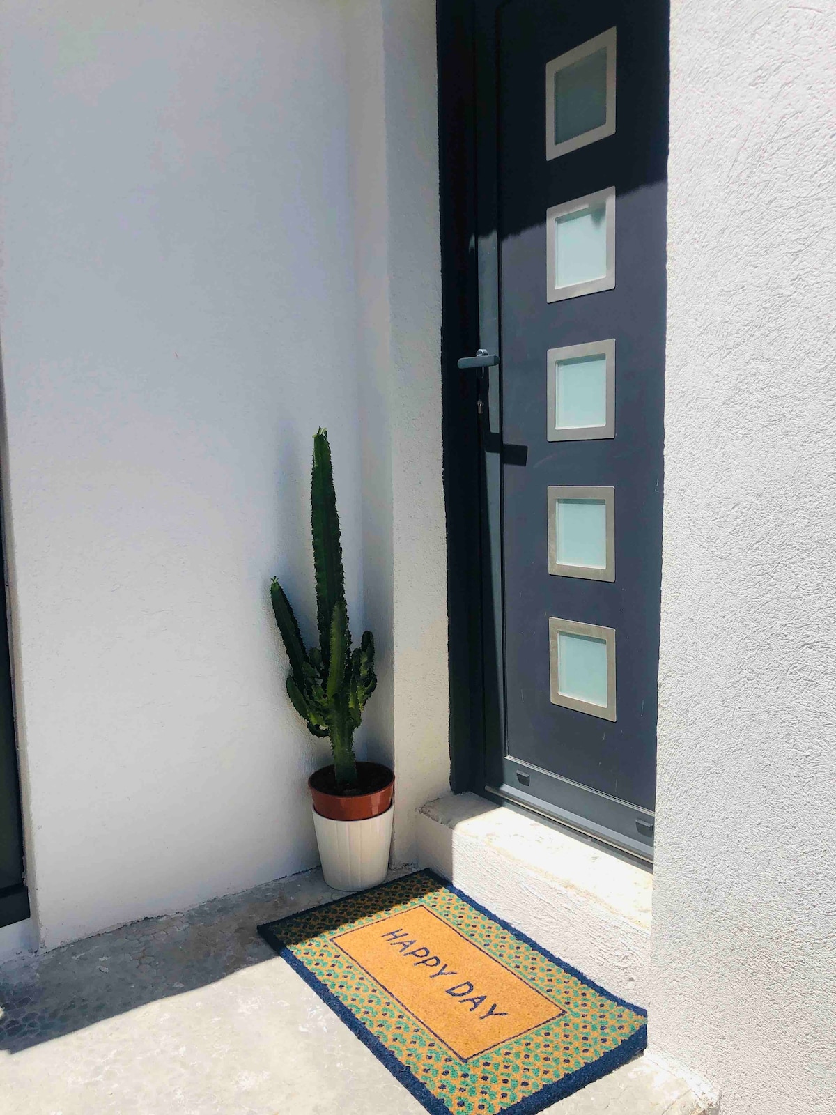 Maison les pieds dans l’eau vue mer