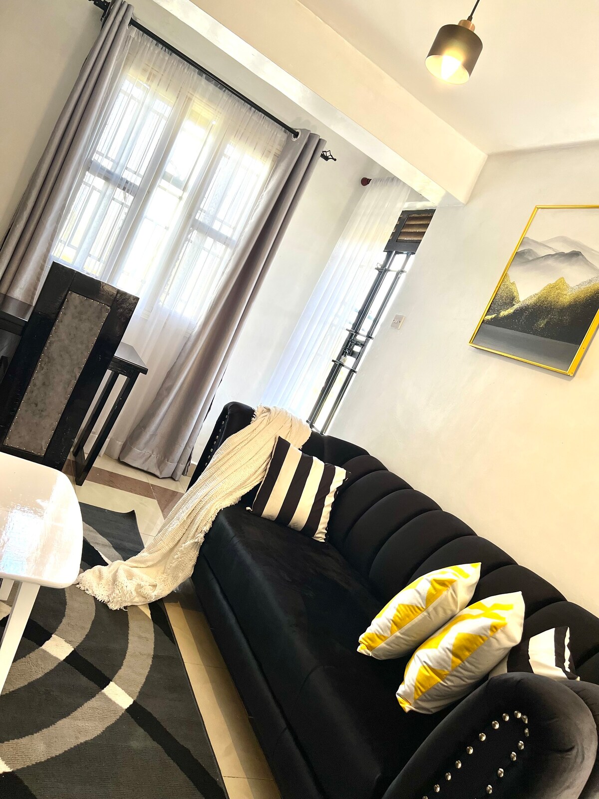 Cozy 1br apt  - milimani Wifi and secure parking