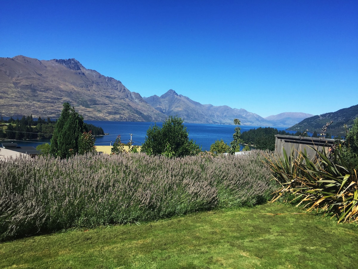 Central Queenstown -距离购物中心1公里