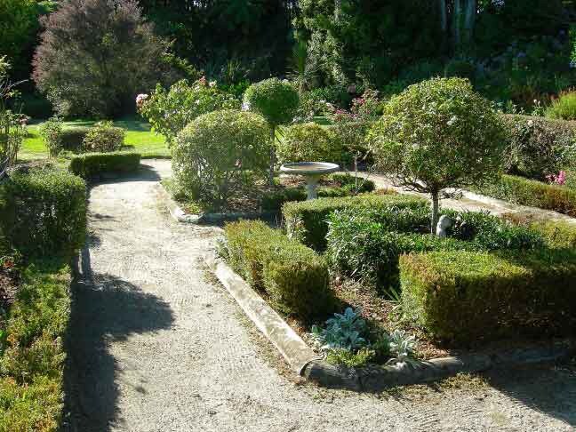 Bird Gardens Cottage