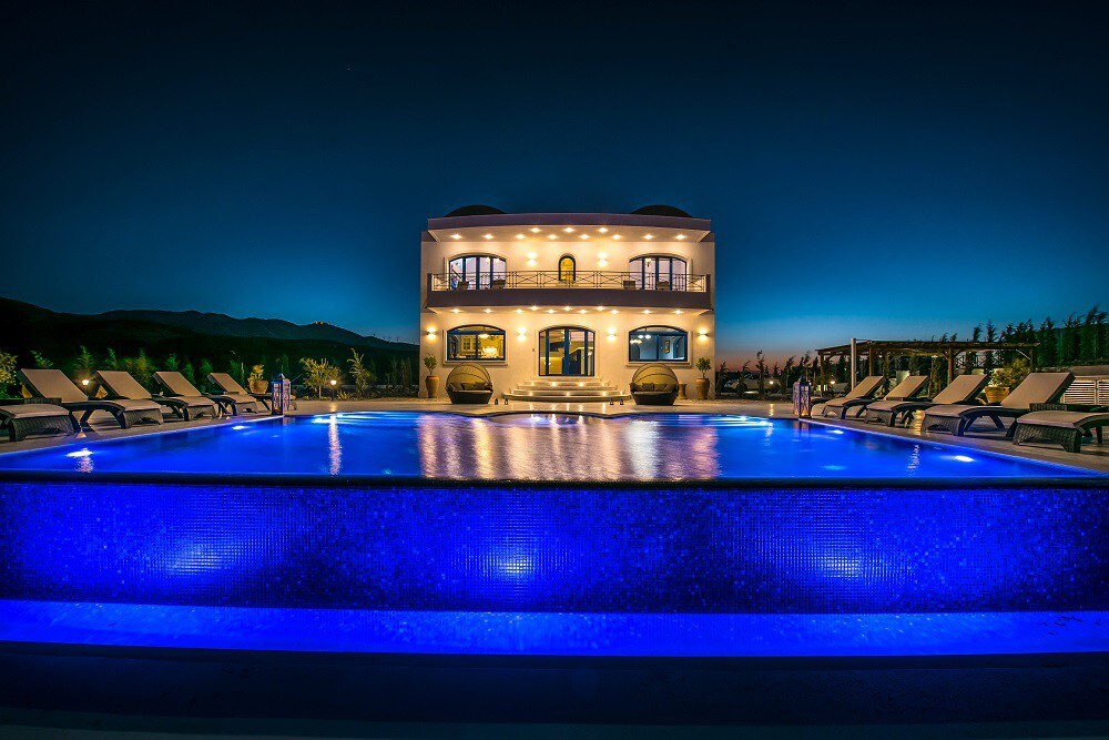 圣托里尼别墅（ Villa Santorini ） ，葡萄酒黑海别墅