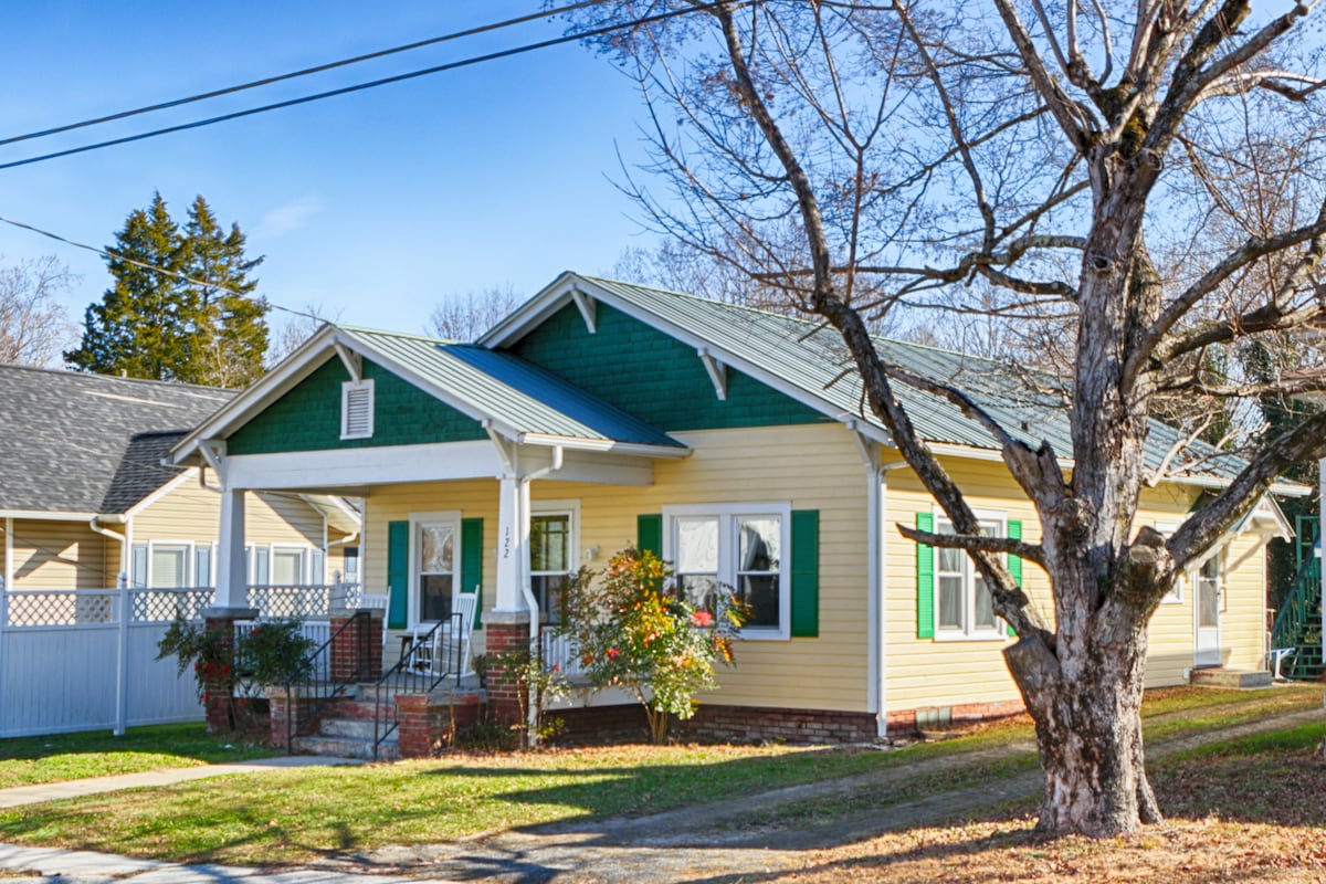 Bradley Cottage (Korner St)