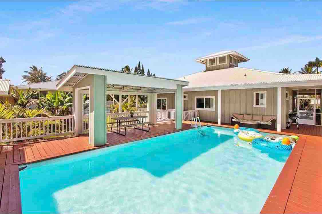 Ocean views, 3 bedroom residential house with pool