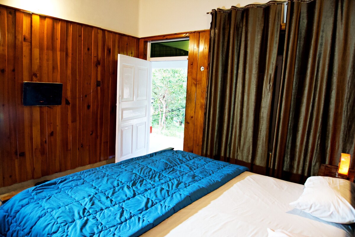 Exquisite 7 bedroom Hotel - Madyan Hotel