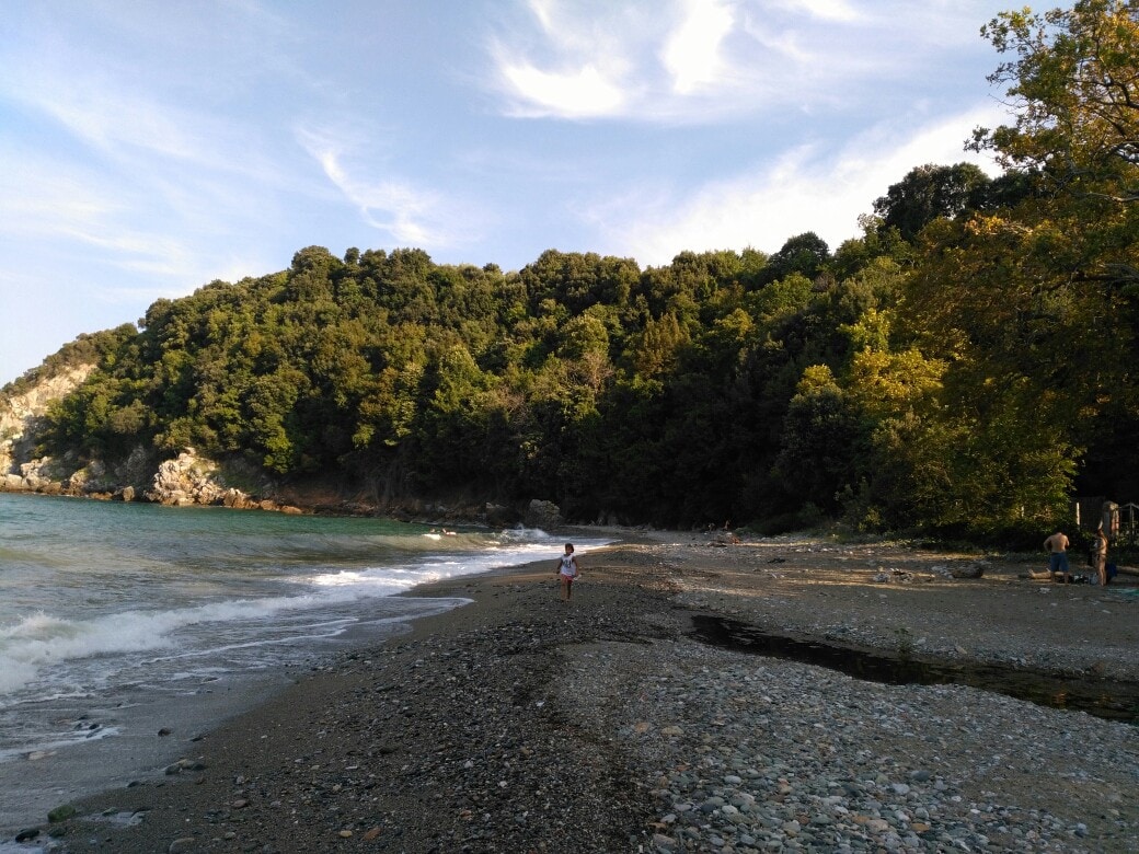 Larisa海岸， Psarolakas Bay - Karitsa