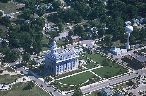 Nauvoo Mansion On The Hill 12分钟即可抵达寺庙