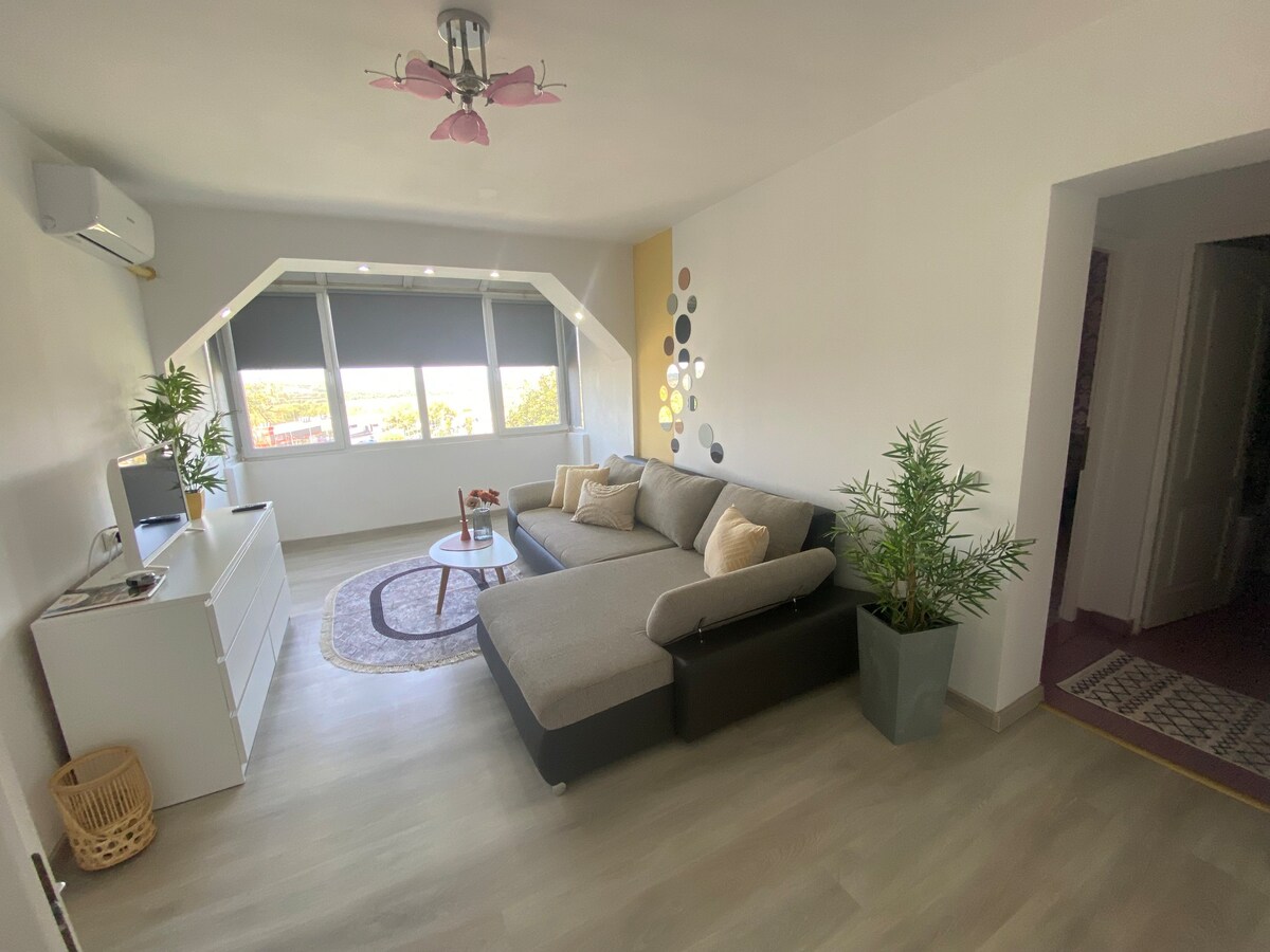 Apartament Panoramic Oravita