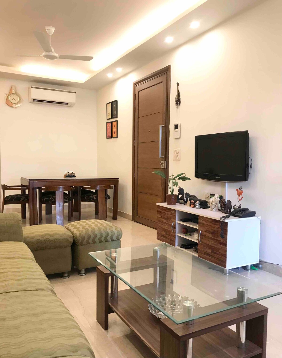 Kaveri-3 BHK ， *电梯*帮助*步行评分99 *地铁2分钟