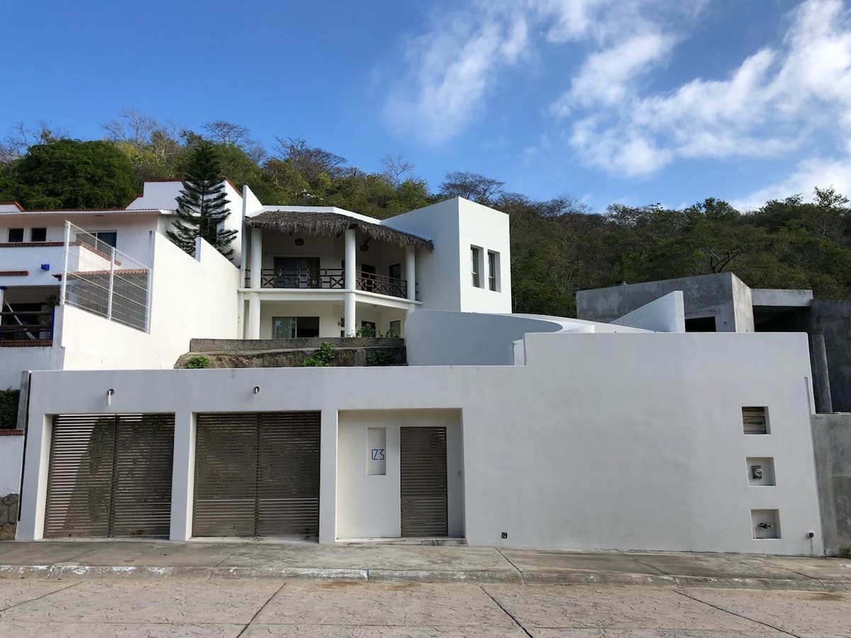 Casa Huatulco。绝佳的地理位置。