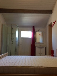 Mortagne的Puy du Fou附近的卧室