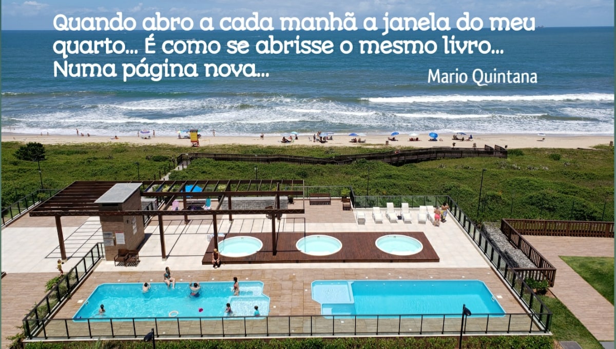 Apartamento frente mar e pé na areia!!!