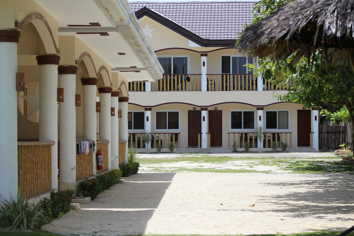 Malapascua Starlight Resort