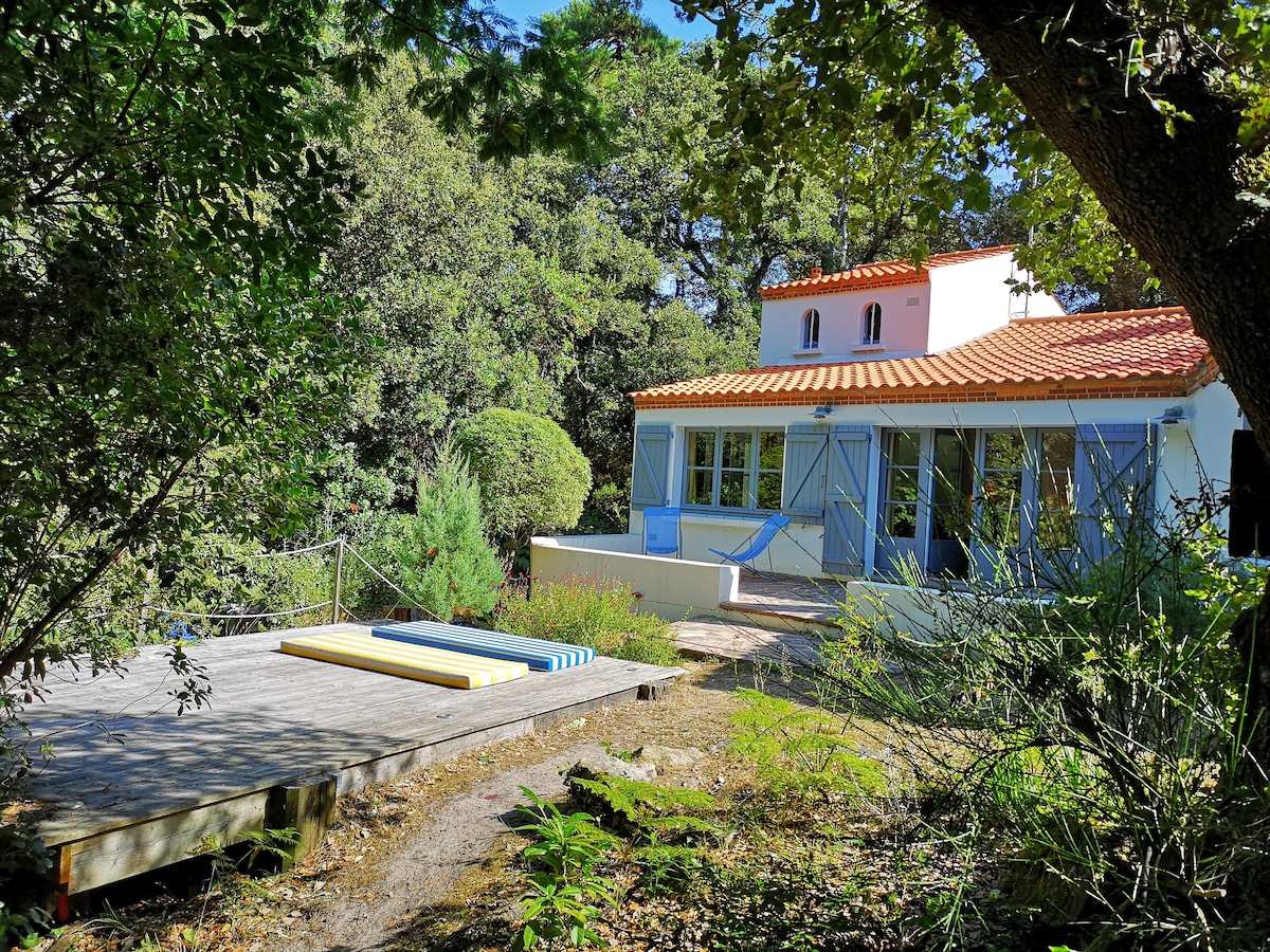 Bois de la Chaise ，非常靠近Plage des Souzeaux