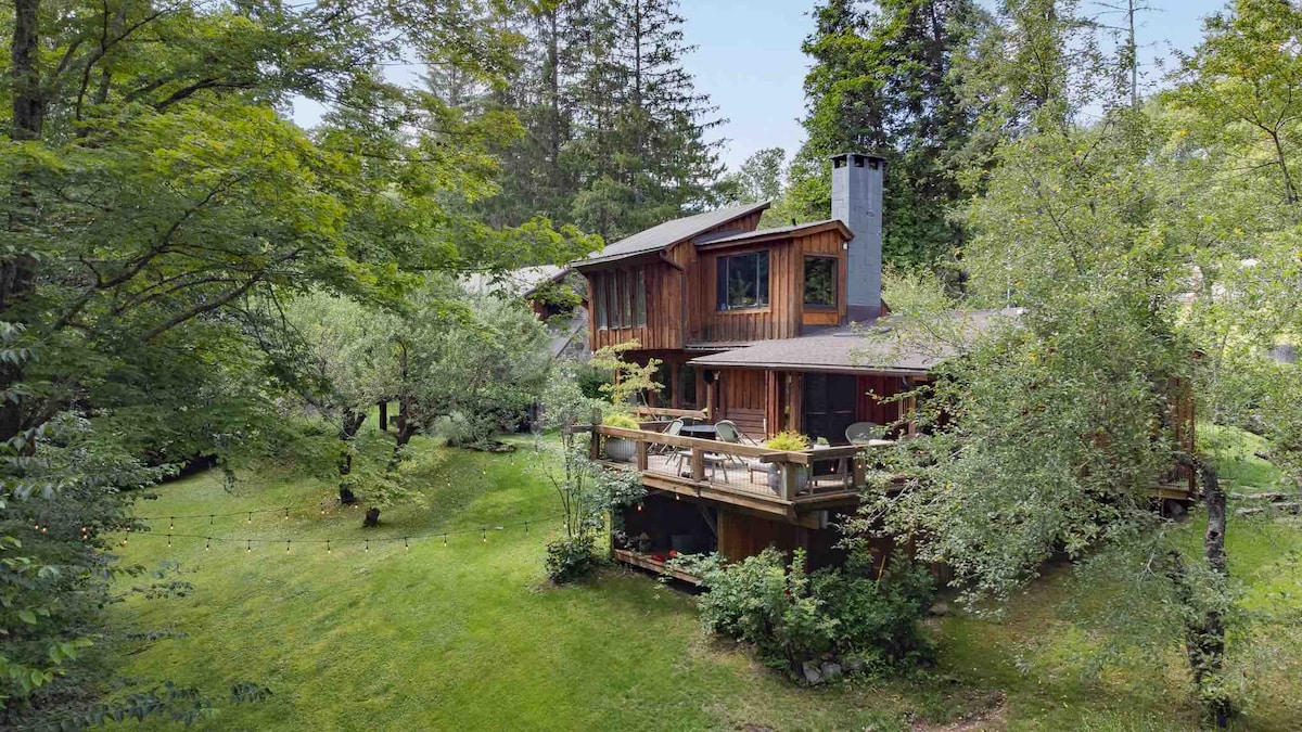 Midcentury House in the Catskills