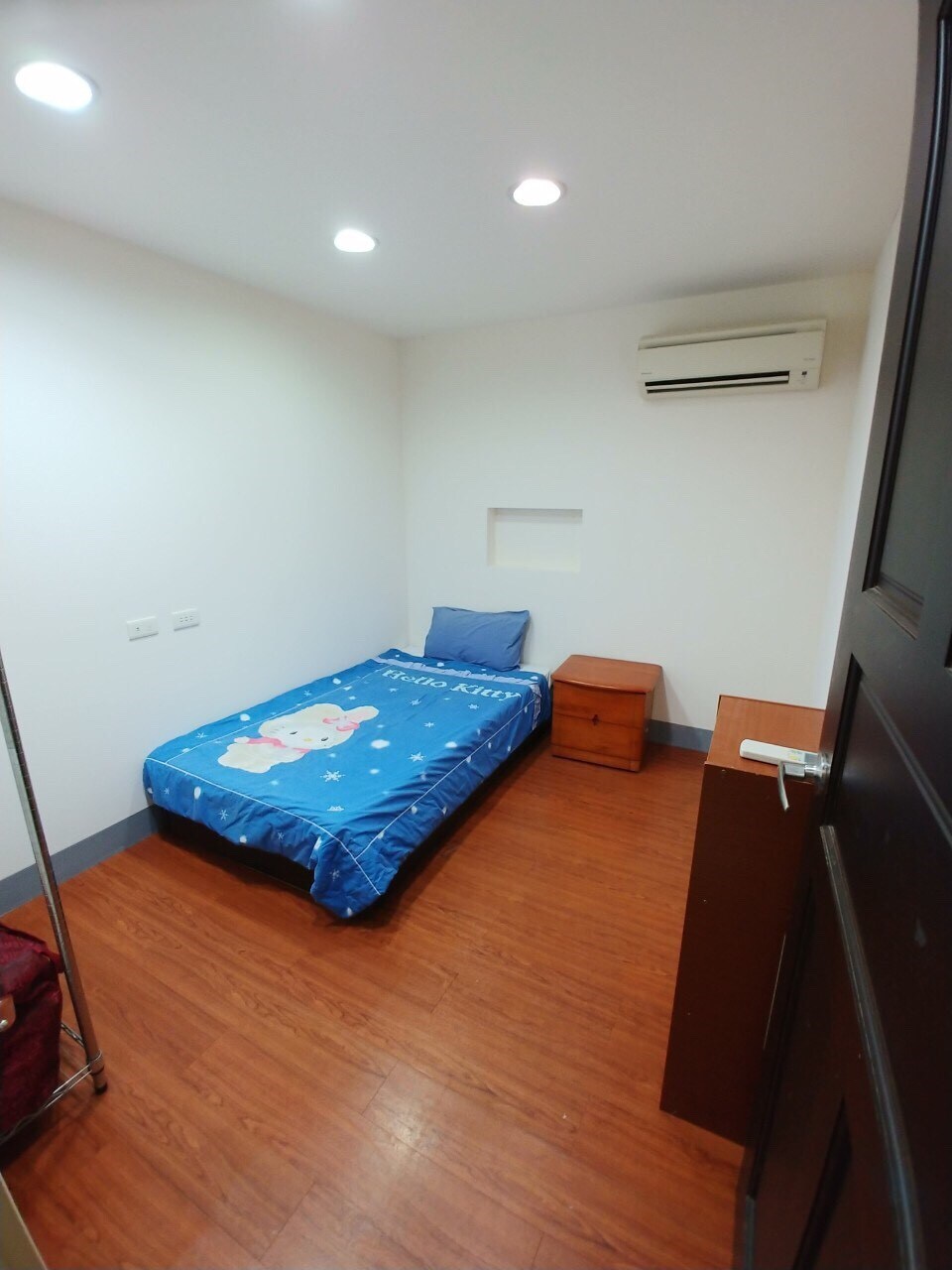 4BR for family/ ximen&taipei mainstation