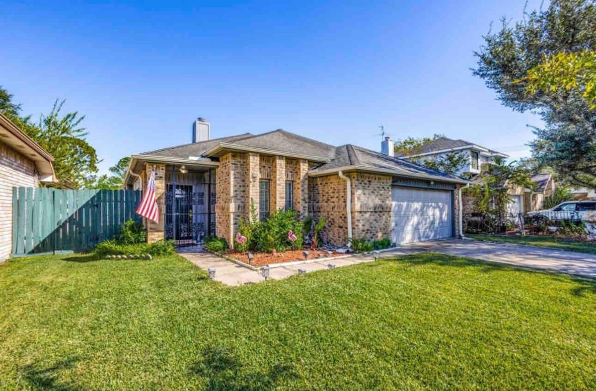 Luxury Home in Sugar Land - Stafford