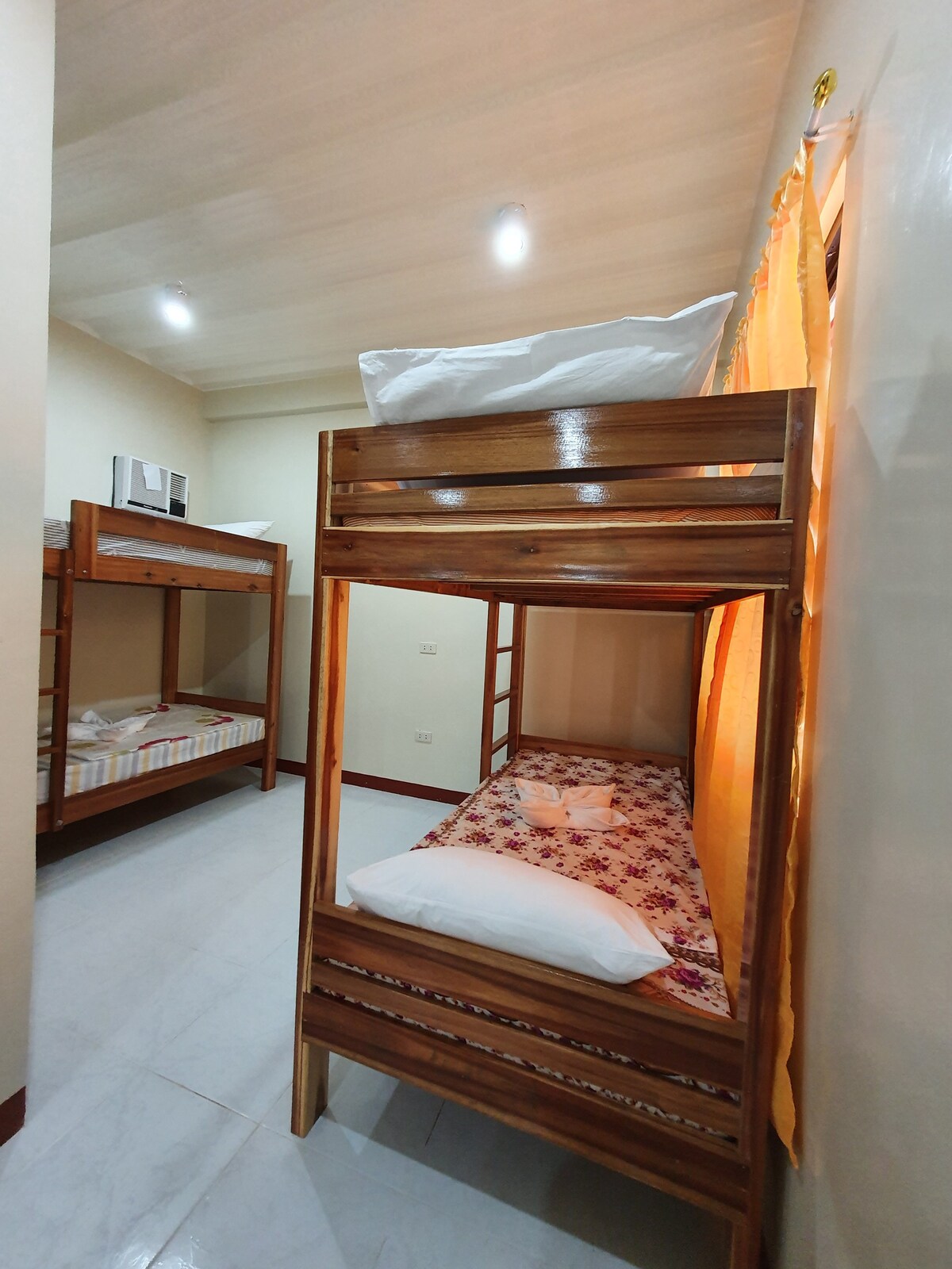 Amarav Pension House Family Room, Nacpan Elnido