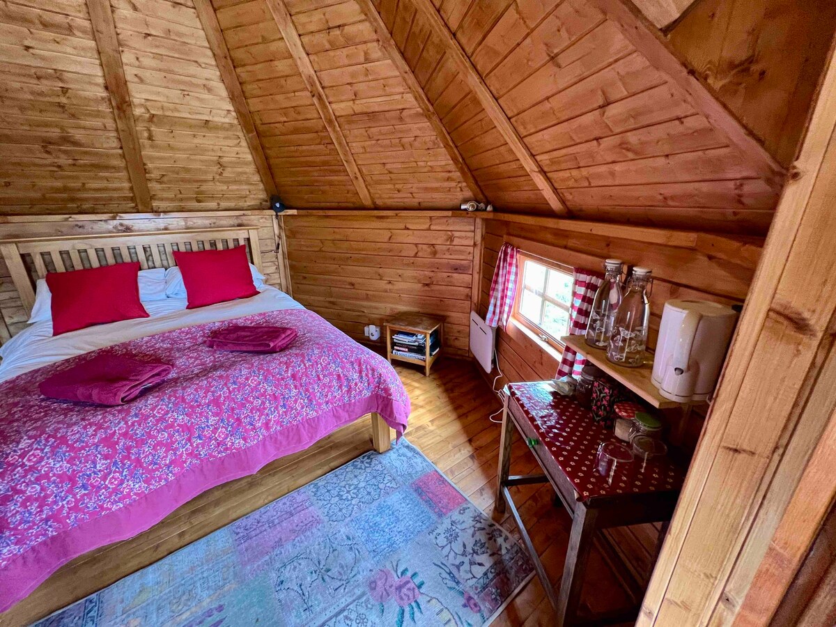 The Nest Glamping cabin