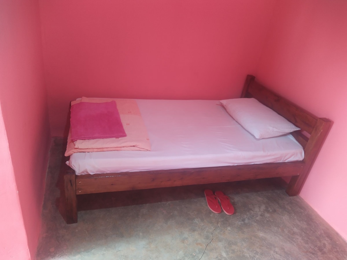 Riat Sleep Inn, near Akala Market, Kisumu