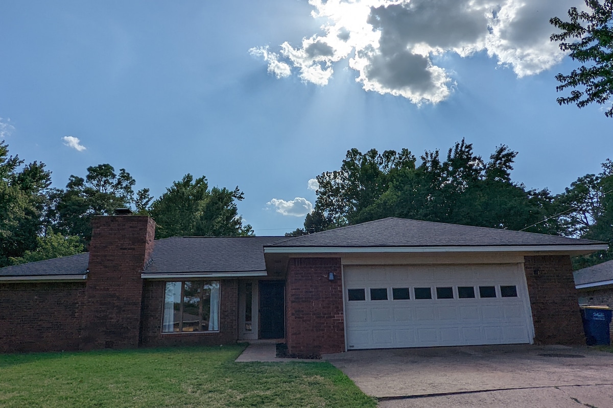 Cozy home near Oklahoma State Univesrity