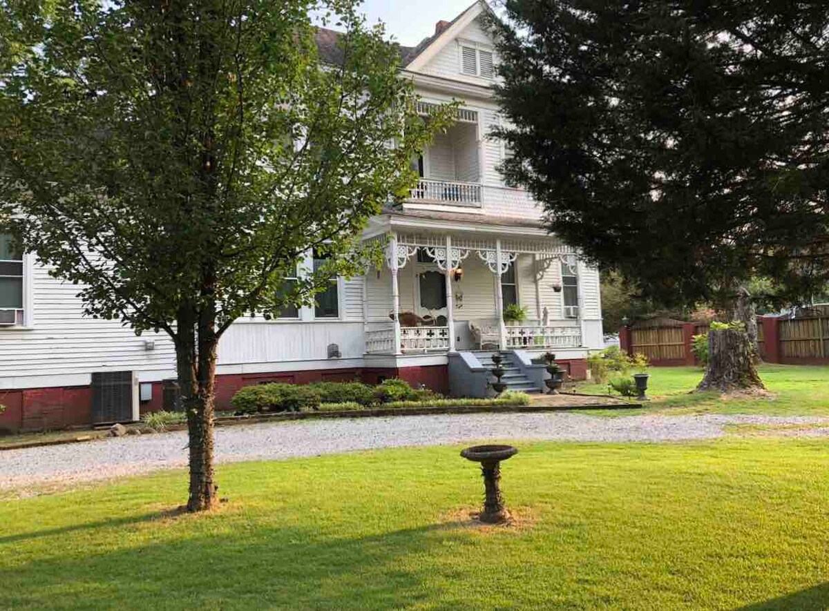 Beautiful historic Victorian